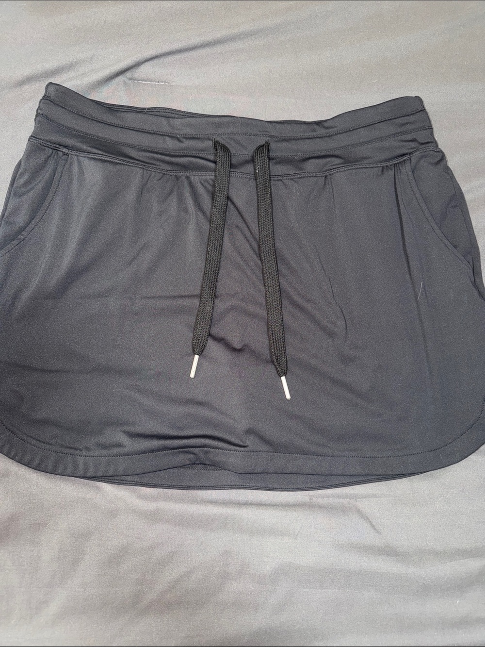 Halara Women's Black Athletic Skort with Drawstring Waist Large